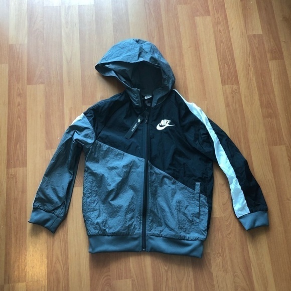 NWT Nike’s Boys Sportswear Amplify Jacket - Picture 14 of 15